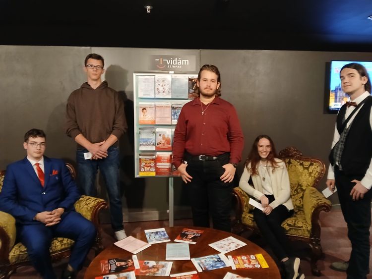 DÖK színházlátogatás kép 1