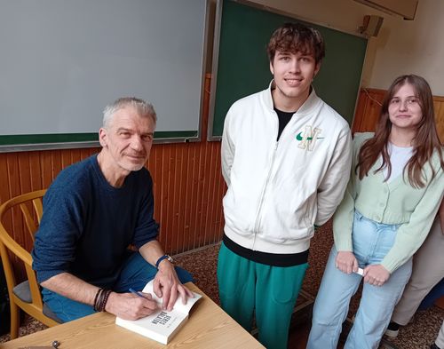 Zajácz D. Zoltán. rendhagyó irodalom óra