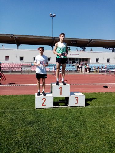 2.hely 3000 m futás Horváth Péter 12. A Bp Diákolimpia Döntő 3.jpg