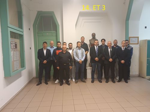 Szakmai oklevél átadása