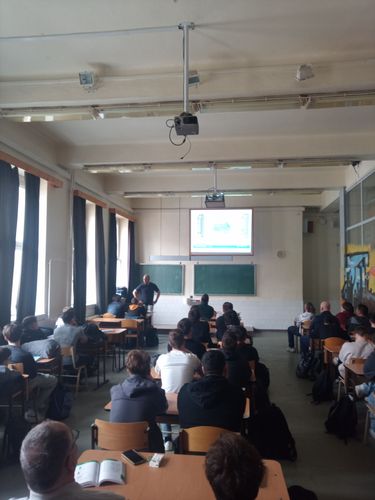 Pályaorientáció elektronika és elektrotechnika ágazaton