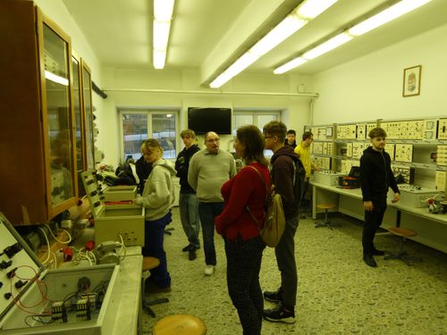 nyitott kapuk összes ágazat